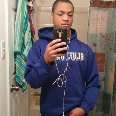 Profile Picture of Larry Benson (@larrybenson780) on Twitter