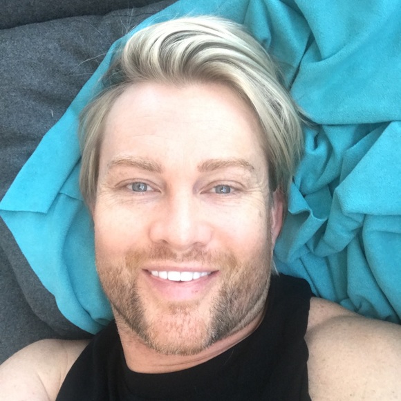 Profile Picture of Scottie Dunn (@scottiedunn) on Poshmark