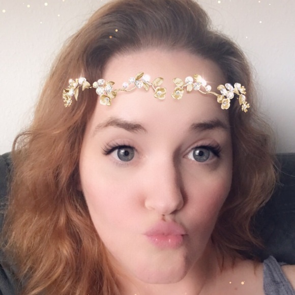 Profile Picture of Shailey Rockstroh (@shaileypee) on Poshmark