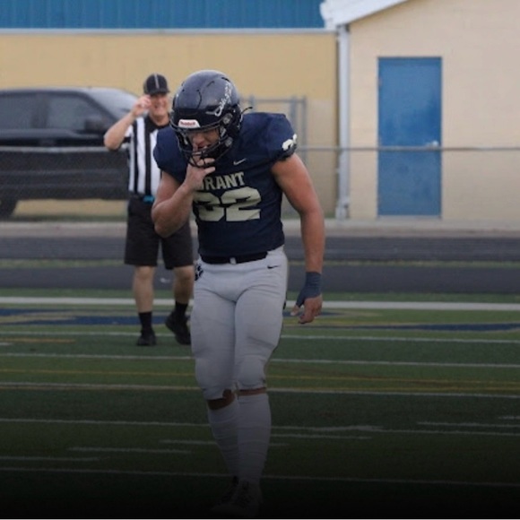 Profile Picture of Paul Dilley (@pdilley13) on Poshmark