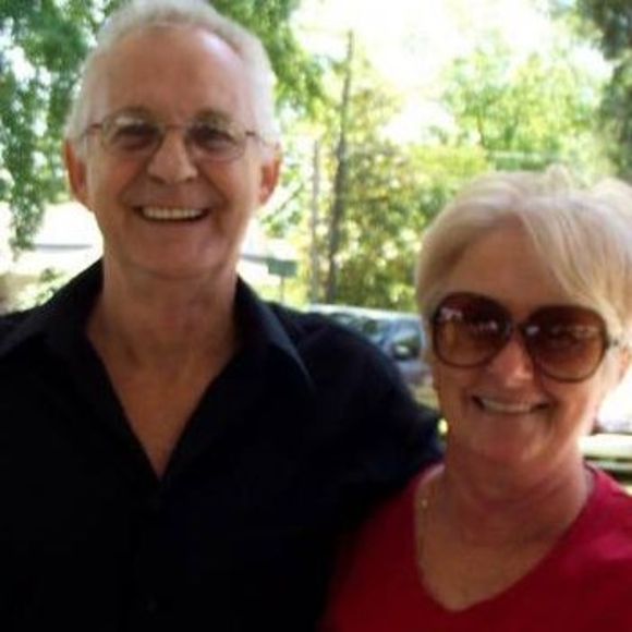 Profile Picture of Phyllis Thurman (@pethurman) on Poshmark