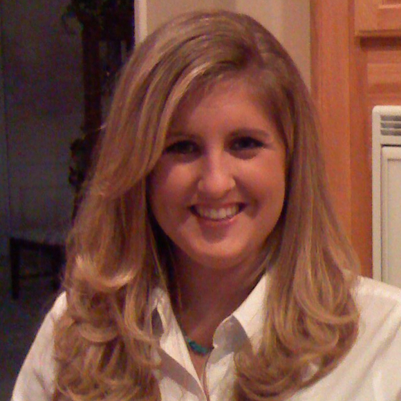 Profile Picture of Cecilia Bates (@cgators) on Poshmark