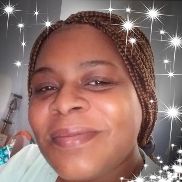 Profile Picture of Latisha Merkerson (@lmerkerson) on Poshmark