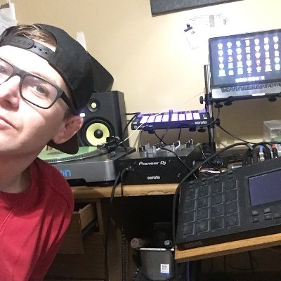 Profile Picture of Pete (@PeterHust1) on Twitter