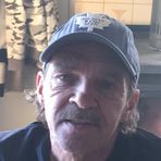 Mike Popiel - Facebook Profile Picture of Mike Popiel (@mike.popiel.31) on Facebook