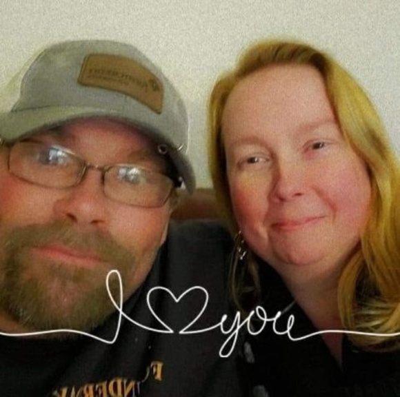 Profile Picture of Joey Ceglio (@joeyceglio) on Poshmark