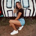 Profile Picture of ☆ B L A I R  W A L L I S ☆ (@blairwallis_) on Instagram