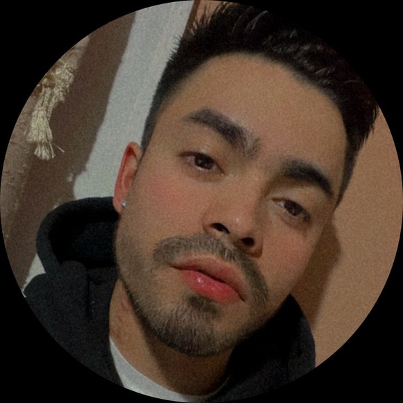 Profile Photo of Alberto Perez (@alexperezrbr13) on Poshmark