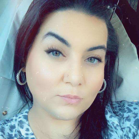 Profile Picture of Alexandra Hanna (@shopaholic613) on Poshmark