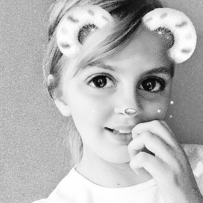 Profile Picture of Sophie Moses (@SophieIzxbella) on Twitter