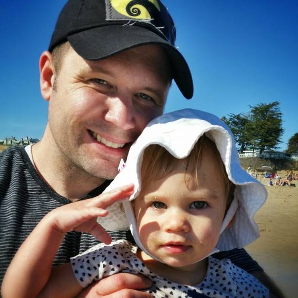 Profile Picture of Ryan Goldsberry (@thecartoonhead) on Poshmark