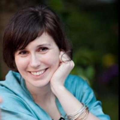 Profile Picture of Alicia Andrews (@bookclubalicia) on Twitter