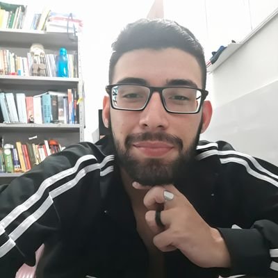 Profile Picture of Adam Valente (@AdamValente4) on Twitter