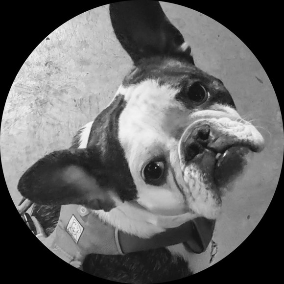 Julia Valenzuela - Poshmark Profile Picture of Julia Valenzuela (@cocobutters) on Poshmark