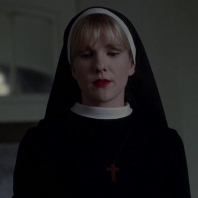 Profile Picture of Mary Eunice 💅 (@dabriarcliffnun) on Twitter