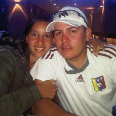 Profile Picture of Andreina Perez (@andreinaperez37) on Twitter