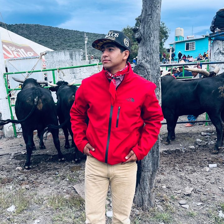 Profile Picture of Raul Cadena (@cadena1508) on Tiktok