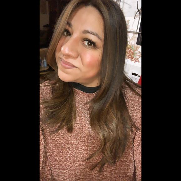 Profile Picture of Perla Contreras (@gargis2000) on Poshmark