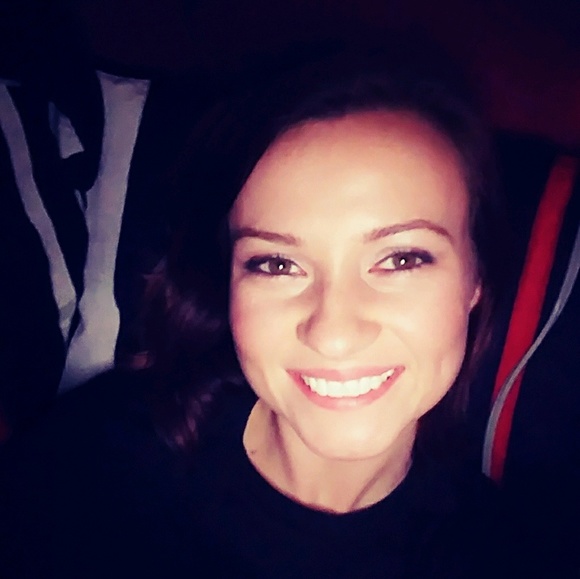 Profile Picture of Kati Walters (@kwalters01) on Poshmark