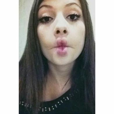 Profile Picture of Bianca Muniz (@vememebeija17) on Twitter
