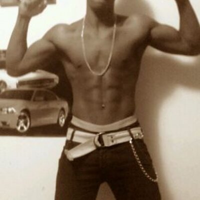 Profile Picture of Tyrone (@Block_Bears_47) on Twitter