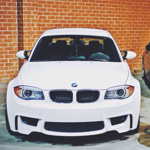 Profile Picture of Breanna Bartolucci (@thebreanna) on Poshmark