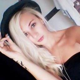 Profile Picture of Candice Trotter (@punkrockbarbie8) on Twitter