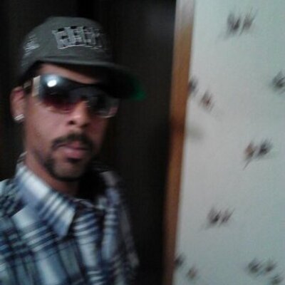 Profile Picture of Randall Wilkerson (@EaRandall29) on Twitter