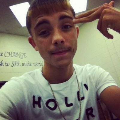 Profile Picture of Adam Chavis (@adamchavis69) on Twitter