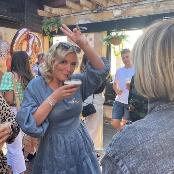 Profile Picture of Lea-ann Murty (@f19murty) on Poshmark