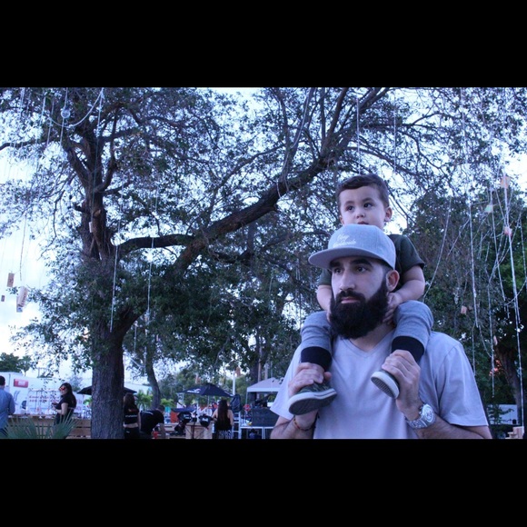 Profile Picture of Yarek Orsini (@yoyocs) on Poshmark