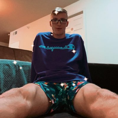 Profile Picture of Ryan Calvert (@Calvert12Ryan) on Twitter