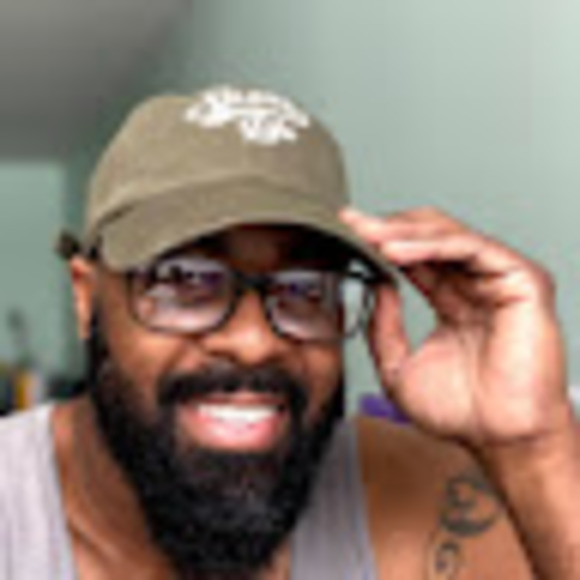 Profile Picture of Mark Dillard (@markdillard1025) on Poshmark