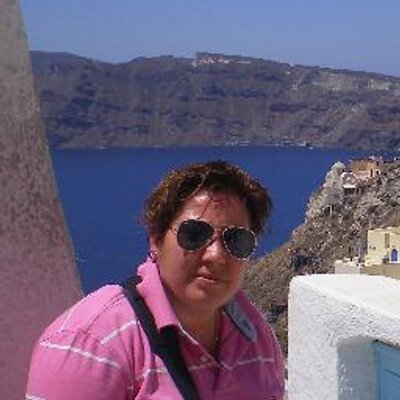 Profile Picture of Olga Martinez (@olgamartinez38) on Twitter