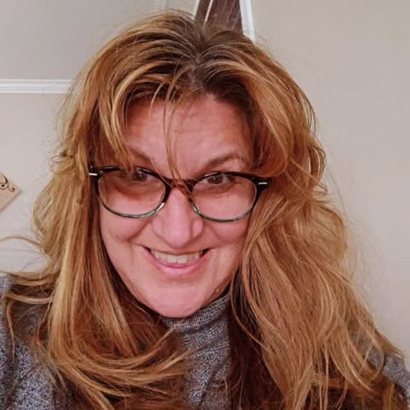 Profile Picture of Kevin Hagen (@kevhagen) on Poshmark