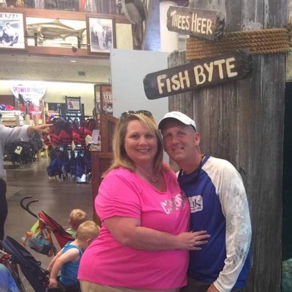 Profile Picture of Lee Danner (@leedanner) on Poshmark