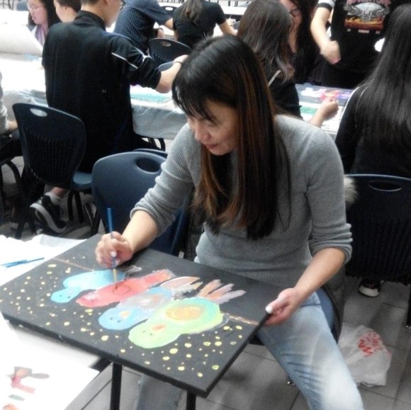 Profile Picture of Claudia Wong (@claudiawm) on Poshmark