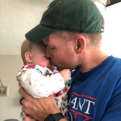 Profile Picture of Jim Moeller (@jimmymoe26_2) on Twitter