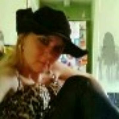 Profile Picture of Jen Cone (@ConeJen) on Twitter