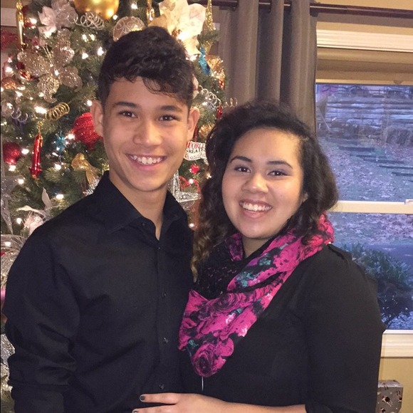 Profile Picture of Hannah Hamby (@hhamby835) on Poshmark