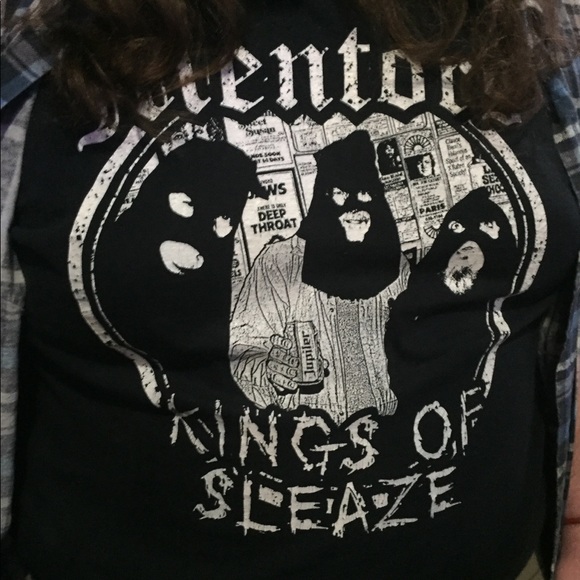 Profile Picture of Michael Shingara (@foxy_foxy42) on Poshmark