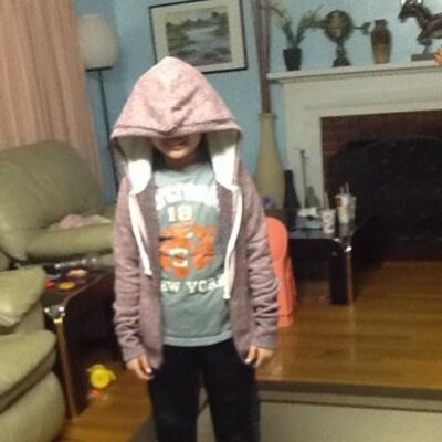 Profile Picture of Ricky Huynh (@bakeamestudio) on Twitter