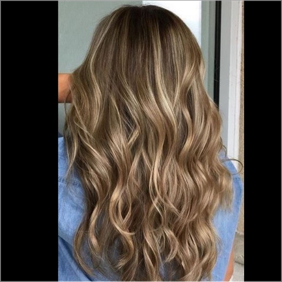 Profile Picture of Maddie Luzarraga (@maddie_luz) on Poshmark