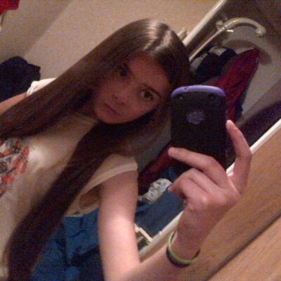 Profile Picture of Yasmin Singleton (@Delena987654321) on Twitter