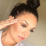 Profile Picture of Edele Devlin Makeup & Brows (@_edmb_) on Instagram