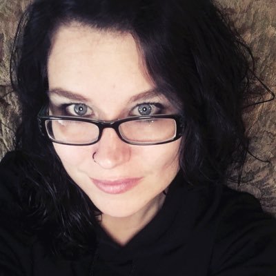 Profile Picture of Heather Huntley (@HeatherHuntle11) on Twitter