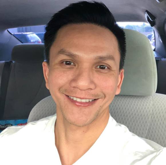 Profile Picture of Alex Ly (@alexdang2002) on Poshmark