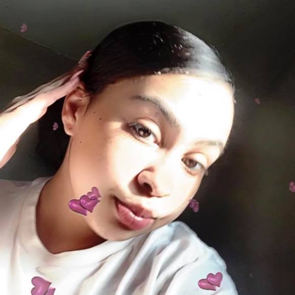 Profile Picture of Amiah Kelly (@amiahkelly) on Poshmark