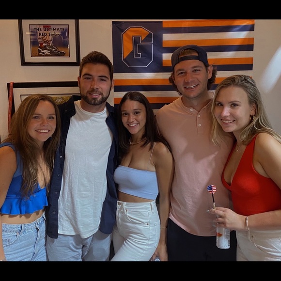 Profile Picture of Kate Mcquaide (@kate_mcquaide) on Poshmark