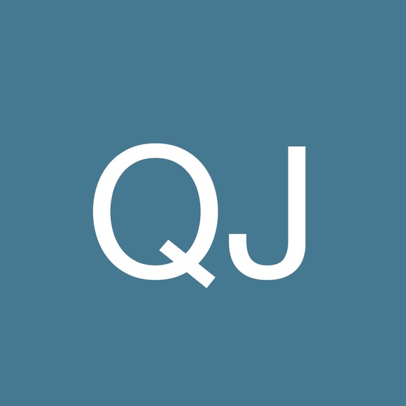 Profile Picture of Qi Jia (@qaaa7) on Poshmark